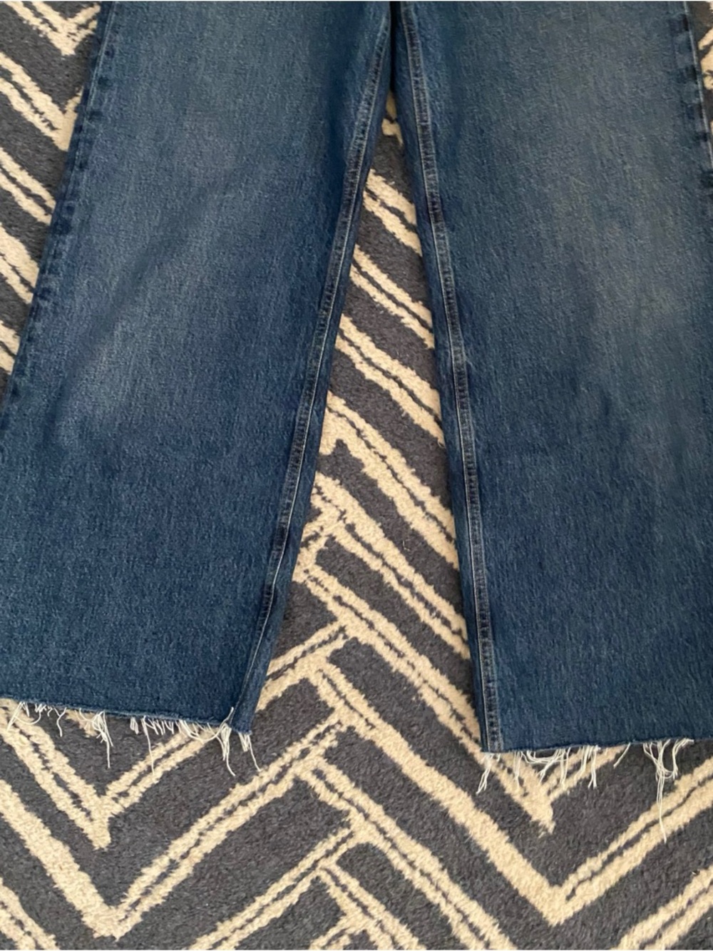 AGOLDE Dame High-Rise Wide Leg Jeans - Picture 2 of 10